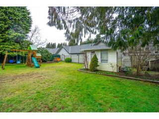 Photo 3: 33481 WESTBURY Avenue in Abbotsford: Central Abbotsford House for sale : MLS®# R2740260