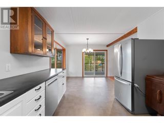 Photo 5: 3550 16 Avenue NE in Salmon Arm: House for sale : MLS®# 10310595