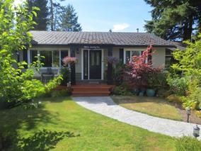Photo 1: 1571 CHESTNUT Street: White Rock House for sale (South Surrey White Rock)  : MLS®# R2209786