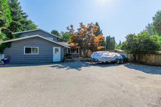 Photo 3: 8024 CEDAR Street in Mission: Mission BC House for sale : MLS®# R2873222