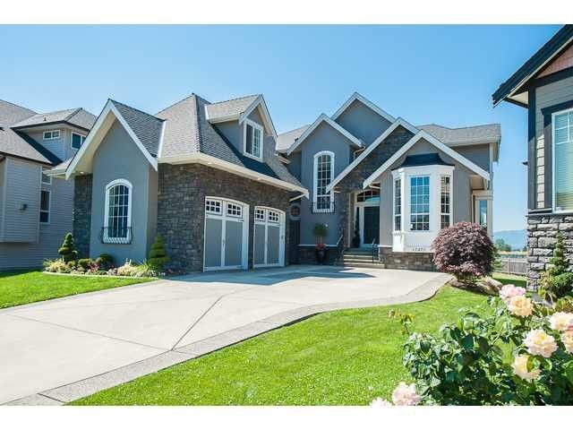 Main Photo: 12475 DAVENPORT Drive in Maple Ridge: Northwest Maple Ridge House for sale in "MCIVOR MEADOWS" : MLS®# V1050883