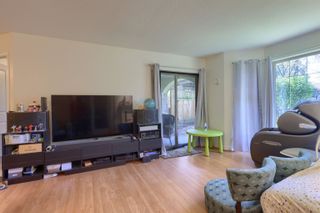 Photo 6: 101 5650 OAK Street in Vancouver: Cambie Condo for sale in "BLOOMFIELD GARDENS" (Vancouver West)  : MLS®# R2865451