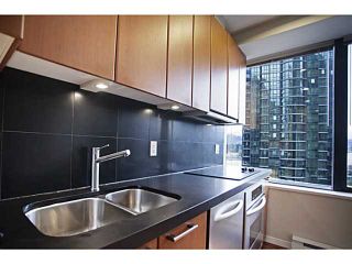 Photo 4: 505 1333 W GEORGIA Street in Vancouver: Coal Harbour Condo for sale (Vancouver West)  : MLS®# V996580