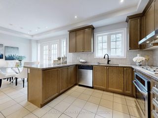 Photo 7: 7 Mackenzie's Stand Avenue in Markham: Unionville House (3-Storey) for sale : MLS®# N8248014