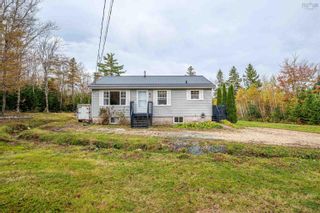Photo 2: 72 Armstrong Road in Chester: 405-Lunenburg County Residential for sale (South Shore)  : MLS®# 202322107