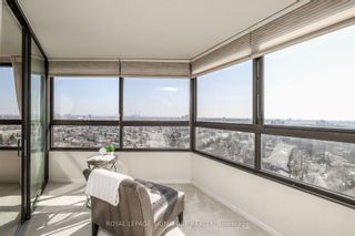 Photo 17: 2003 1300 Bloor Street in Mississauga: Applewood Condo for sale : MLS®# W8125006
