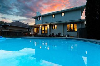 Photo 39: 8 Olinyk Cove in Winnipeg: Charleswood Residential for sale (1G)  : MLS®# 202325034
