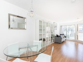 Photo 4: 308 988 W 21ST Avenue in Vancouver: Cambie Condo for sale (Vancouver West)  : MLS®# R2271761