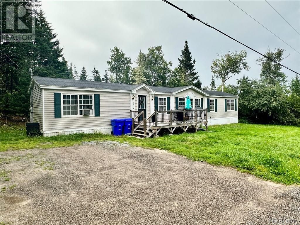 Main Photo: 131 South Street in St. George: House for sale : MLS®# NB092808