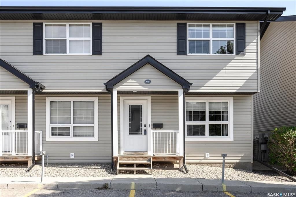 Main Photo: 66 4500 Child Avenue in Regina: Lakeridge RG Residential for sale : MLS®# SK945603