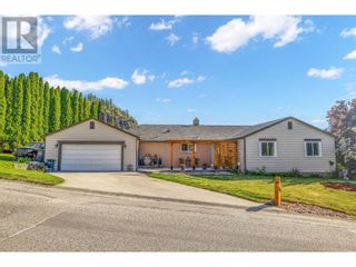Main Photo: 960 Augusta Court in Kelowna: House for sale : MLS®# 10313310