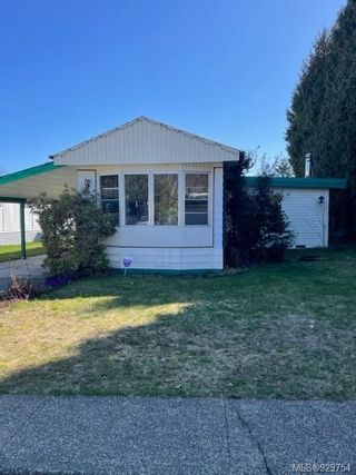 Photo 1: 11 390 Cowichan Ave in Courtenay: CV Courtenay East Manufactured Home for sale (Comox Valley)  : MLS®# 929754