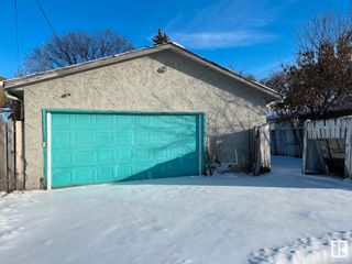 Photo 2: 11542 65 Street NW in Edmonton: Zone 09 House for sale : MLS®# E4369495