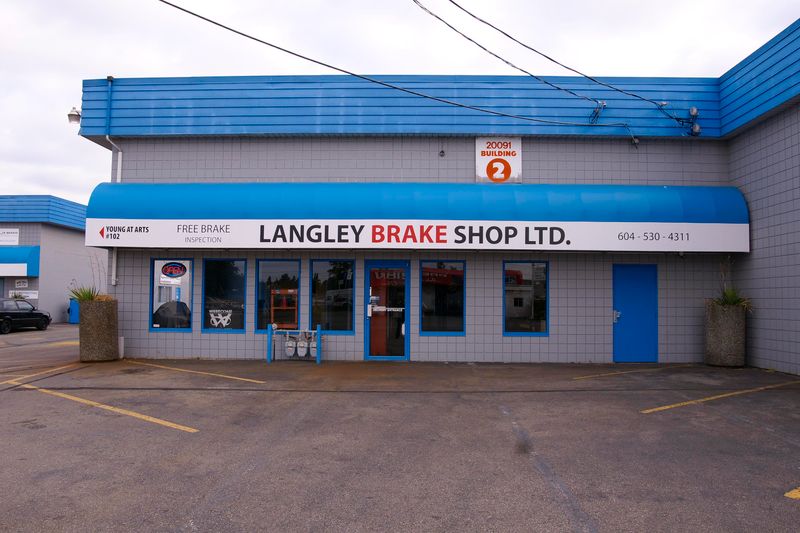 FEATURED LISTING: 101 - 20091 INDUSTRIAL Avenue Langley
