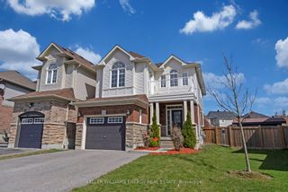 Photo 1: 113 Westover Drive in Clarington: Bowmanville House (2-Storey) for sale : MLS®# E8241782