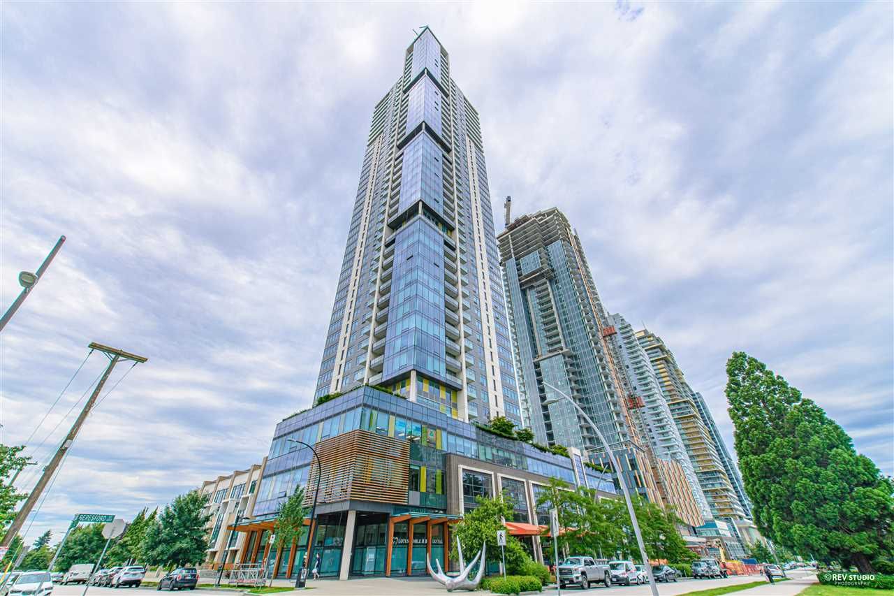 Main Photo: 2509 6461 TELFORD Avenue in Burnaby: Metrotown Condo for sale in "Metroplace" (Burnaby South)  : MLS®# R2478031