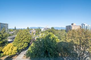 Photo 11: 804 2350 W 39TH Avenue in Vancouver: Kerrisdale Condo for sale in "St. Moritz" (Vancouver West)  : MLS®# R2722806