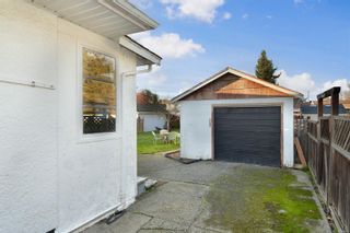Photo 29: 1648 edgeware Rd in Victoria: Vi Oaklands House for sale : MLS®# 948583