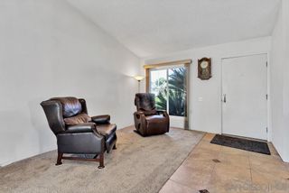 Photo 3: SANTEE House for sale : 2 bedrooms : 10753 Greencastle St
