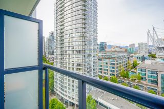 Photo 12: 1706 939 EXPO Boulevard in Vancouver: Yaletown Condo for sale in "MAX II" (Vancouver West)  : MLS®# R2690793