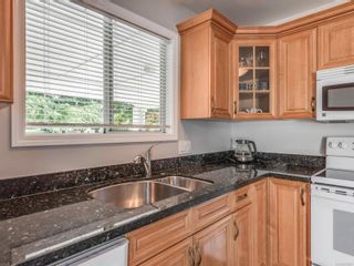 Photo 12: 4618 Falaise Dr in Saanich: SE Broadmead House for sale (Saanich East)  : MLS®# 850985