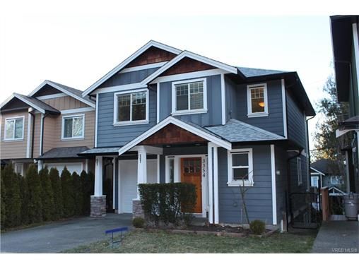 Main Photo: 3354 Langrish Mews in VICTORIA: La Walfred House for sale (Langford)  : MLS®# 748509