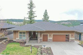 Photo 1: 672 Birdie Lake Place, in Vernon: House for sale : MLS®# 10231100