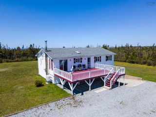 Photo 5: 80 Robie Street in Clark's Harbour: 407-Shelburne County Residential for sale (South Shore)  : MLS®# 202212075