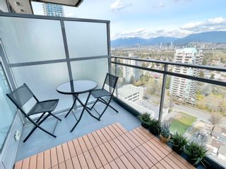 Photo 3: 2306 4688 KINGSWAY in Burnaby: Metrotown Condo for sale in "Station Square 1" (Burnaby South)  : MLS®# R2869670