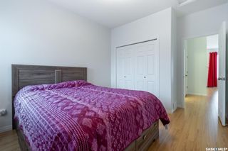 Photo 12: 402 Victoria Avenue in Regina: Broders Annex Residential for sale : MLS®# SK965984