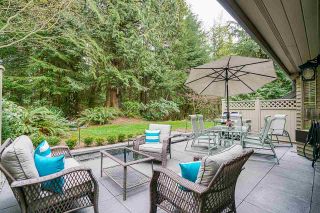 Photo 1: 44 1550 LARKHALL Crescent in North Vancouver: Northlands Townhouse for sale in "NAHANEE WOODS" : MLS®# R2573631