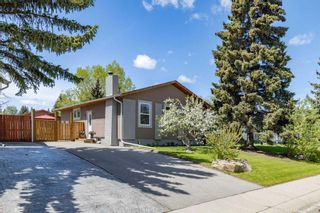 Main Photo: 11231 Braniff Road SW in Calgary: Braeside Detached for sale : MLS®# A2136996