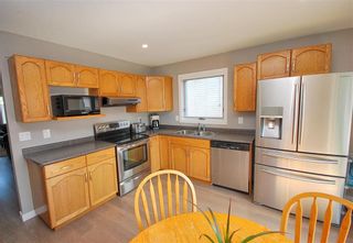 Photo 7: 8 Marinus Place in Winnipeg: River Park South Residential for sale (2E)  : MLS®# 202021166