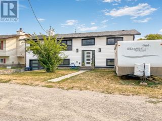 Photo 33: 8 WILLOW Crescent in Osoyoos: House for sale : MLS®# 10309619