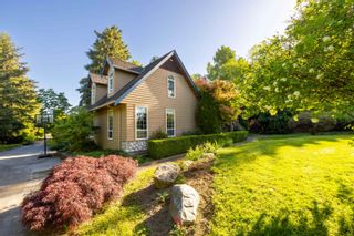 Photo 2: 16118 40 Avenue in Surrey: Morgan Creek House for sale (South Surrey White Rock)  : MLS®# R2878928