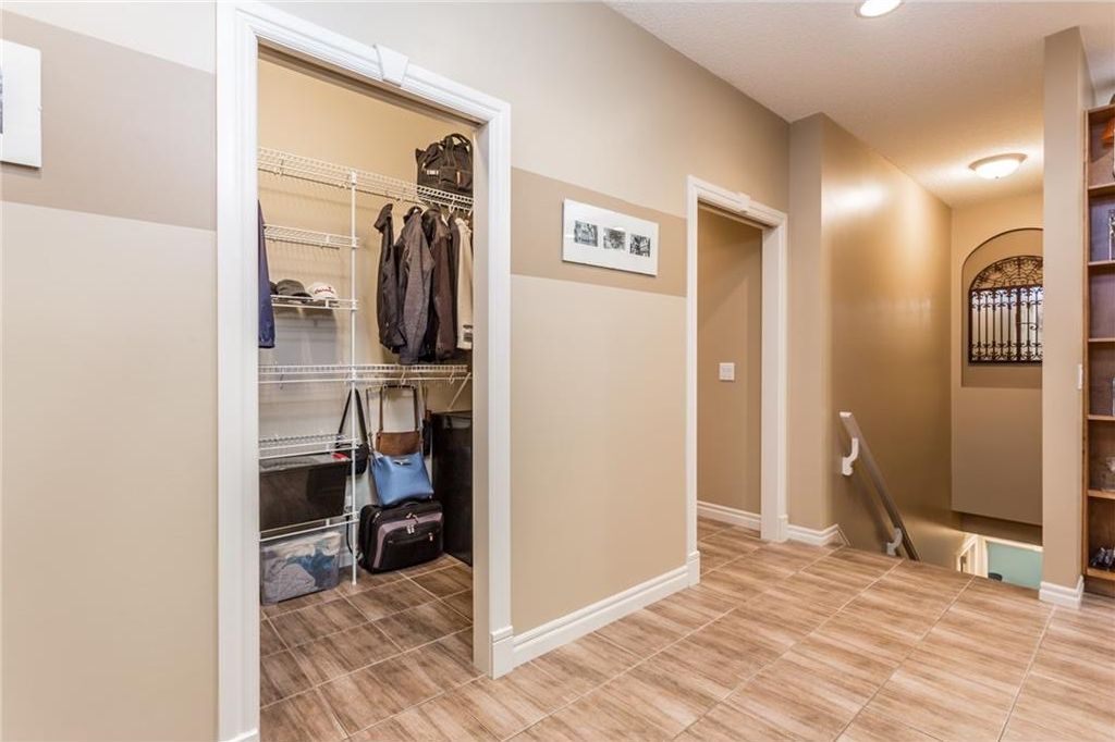 Photo 3: Photos: 256 EVERGREEN Plaza SW in Calgary: Evergreen House for sale : MLS®# C4144042