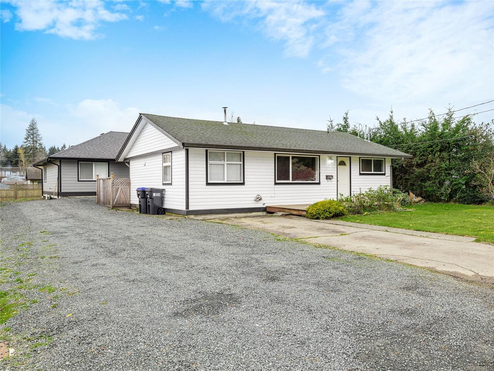Main Photo: 196 Marks Ave in Parksville: PQ Parksville House for sale (Parksville/Qualicum)  : MLS®# 860250