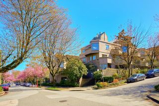 Main Photo: 24 870 W 7TH Avenue in Vancouver: Fairview VW Condo for sale in "Laurel Court" (Vancouver West)  : MLS®# R2873947