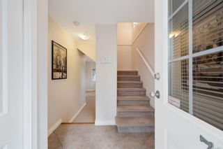 Photo 4: 7 2921 Cook St in Victoria: Vi Mayfair Row/Townhouse for sale : MLS®# 956137