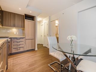 Photo 3: 2801 5470 ORMIDALE Street in Vancouver: Collingwood VE Condo for sale in "WALL CENTRE CENTRAL PARK TOWER 3" (Vancouver East)  : MLS®# R2873512