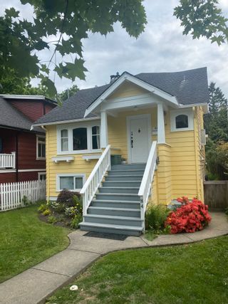 Photo 1: 86 E 19TH Avenue in Vancouver: Main House for sale (Vancouver East)  : MLS®# R2780508