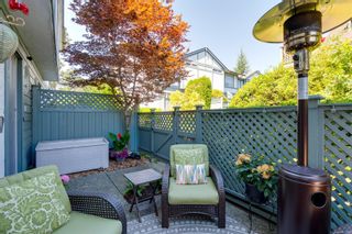 Photo 31: 17 3008 Quadra St in Victoria: Vi Mayfair Row/Townhouse for sale : MLS®# 913783