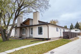 Photo 1: Updated Bungalow in Winnipeg: 2E House for sale (Meadowood) 
