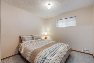 Photo 22: 242 Sierra Morena Terrace SW in Calgary: Signal Hill Semi Detached (Half Duplex) for sale : MLS®# A2018614