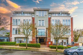 Main Photo: 408 3637 W 17TH Avenue in Vancouver: Dunbar Condo for sale (Vancouver West)  : MLS®# R2858970