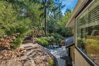 Photo 26: 2258 Trudie Terr in Langford: La Thetis Heights House for sale : MLS®# 884383