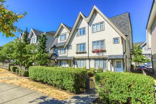 Photo 1: 74 15871 85 Avenue in Surrey: Fleetwood Tynehead Townhouse for sale in "Huckleberry" : MLS®# R2489271