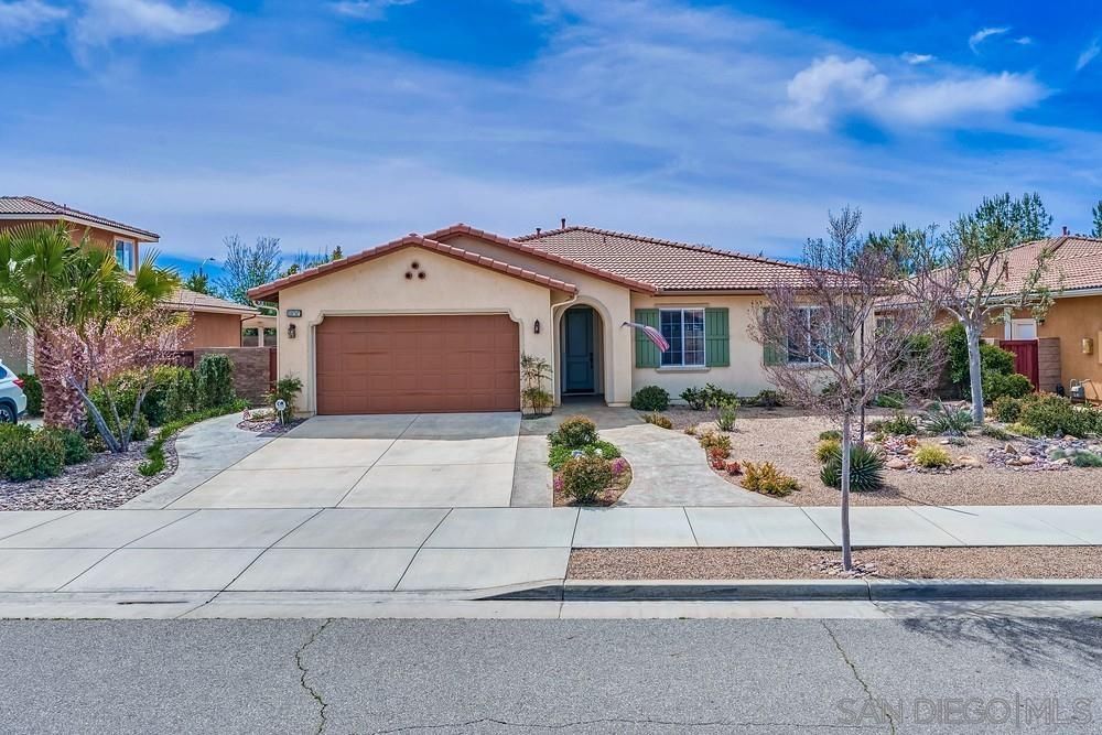 Main Photo: House for sale : 4 bedrooms : 29747 Maritime Way in Menifee