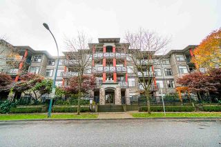 Photo 1: 102 2336 WHYTE Avenue in Port Coquitlam: Central Pt Coquitlam Condo for sale in "CENTRE POINTE" : MLS®# R2513094