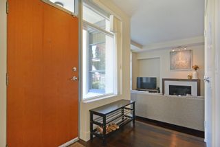Photo 3: 6022 CHANCELLOR Mews in Vancouver: University VW Townhouse for sale in "CHANCELLOR HOUSE" (Vancouver West)  : MLS®# R2687301